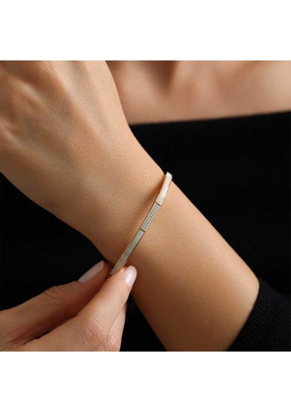 Mineli Sesna Kelepçe