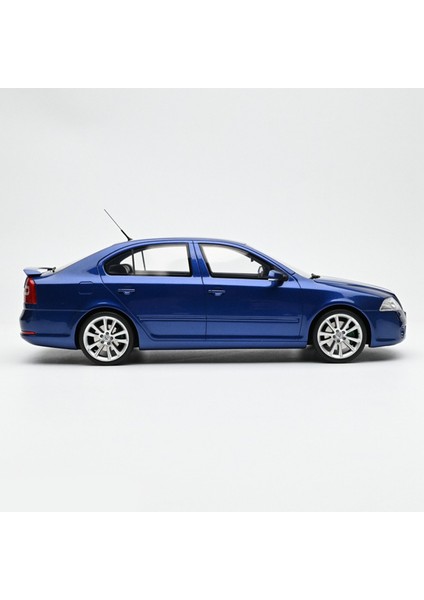 1:18 Otto 2006 Skoda Octavia Rs 2.0 Tfsi Race Blue modelleri