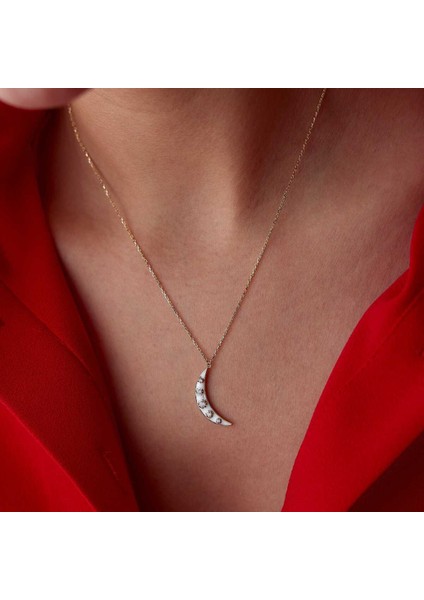 Beyaz Mineli Üzeri Taşlı Ay Kolye