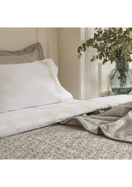 Rosette 8 Parça Çift Kişilik Çeyiz Seti Antrasit