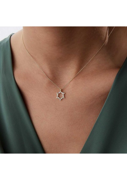 Baget ve Oval Taşlı Taç Kolye