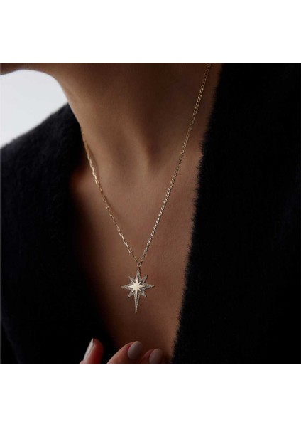 Kutup Yıldızı Taş Çarçeveli Kolye