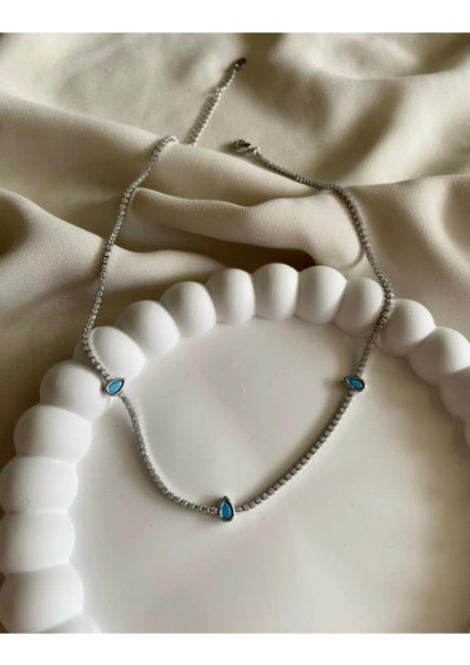 Turkuaz Damla Taş Detaylı Gümüş Rengi Su Yolu Tasma Choker Kolye