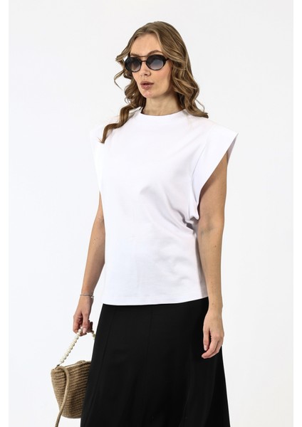 Vatka Görünümlü Kısa T-Shirt fiyatları