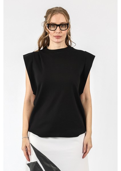 Vatka Görünümlü Kısa T-Shirt