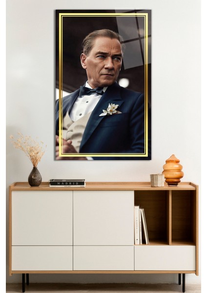 Gold Şeritli Yapay Zeka Atatürk Portresi Cam Tablo, Darbelere Dayanıklı Kırılmaz Cam, Hediyelik