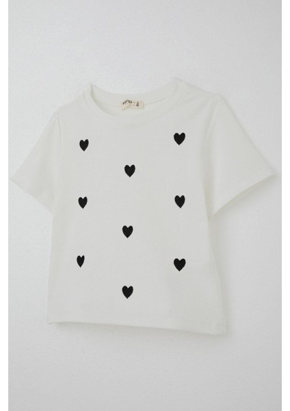 Kız Çocuk Tişört Kalp Nakış Detaylı 9-14 Yaş, Ekru modelleri