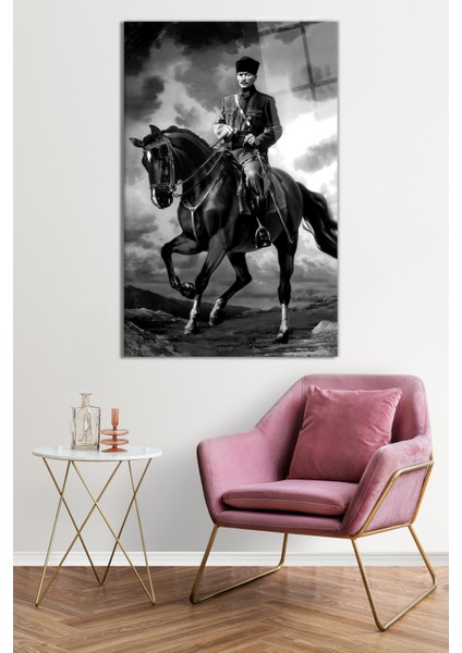 At Üzerinde Mustafa Kemal Atatürk Portresi Cam Tablo, Darbelere Dayanıklı Kırılmaz Cam, Hediyelik fiyatları