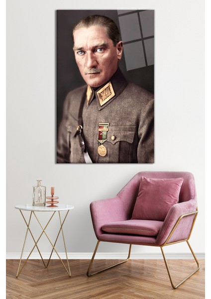 Üniformalı Mustafa Kemal Atatürk Portresi Cam Tablo, Darbelere Dayanıklı Kırılmaz Cam, Hediyelik fiyatları