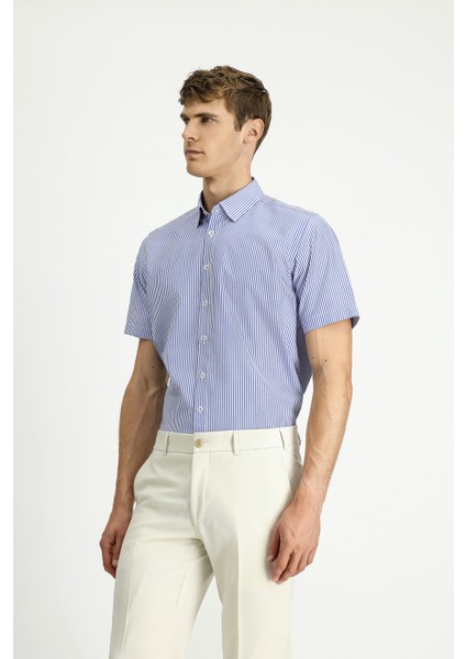 Kısa Kol Regular Fit Çizgili Pamuklu Kolay Ütülenebilir Gömlek fırsatları