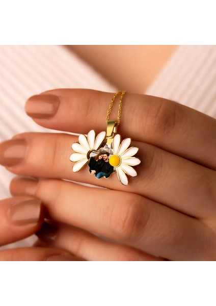 Işıklı Kutuda Fotoğraflı Açılan Papatya Altın Kaplama Gümüş Kolye fiyatları