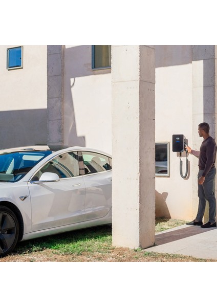 Trydan 22KW– Güneş Panelleriyle Entegre Güç Dengeleyicili Akıllı Araç Şarj Istasyonu