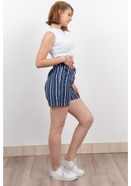 Beli Lastikli Çizgili Kısa Cepli Şort 30282 fiyatları