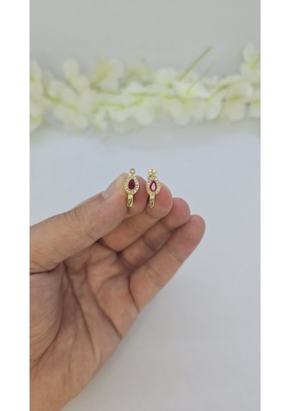 14 Ayar Altın Kaplama Zirkon Taşlı Kadın Küpe – Zarif ve Işıltılı (M16) indirimleri