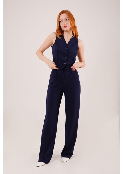 Önü Düğmeli Lacivert Yelek