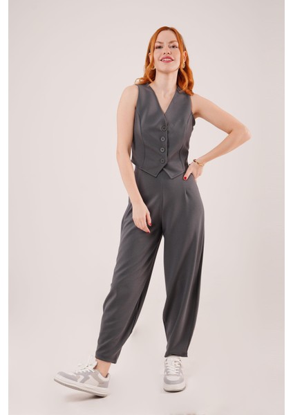 Önü Düğmeli Gri Yelek fırsatları