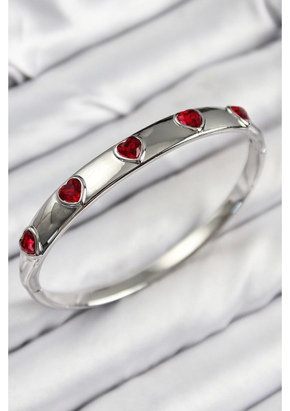 Pirinç Zirkon Taşlı Kırmızı Kalp Model Gümüş Renk Kadın Kelepçe