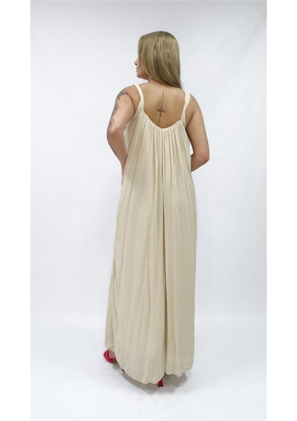 Kadın Yaka Detaylı Nakışlı Elbise modelleri