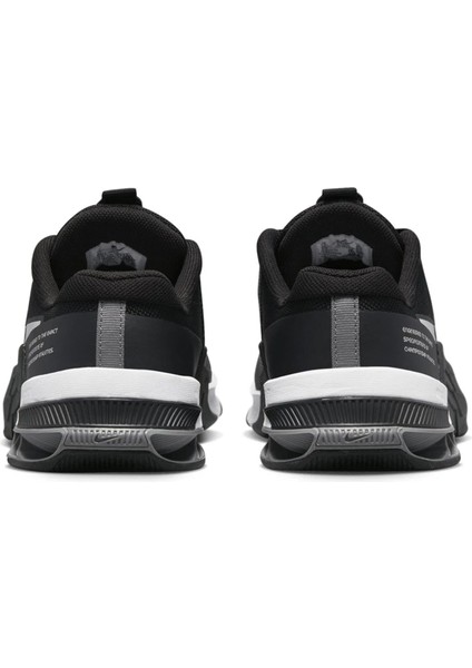 W Metcon 8 Siyah Antrenman Ayakkabısı DO9327-001 fırsatları