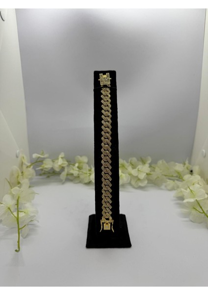 22 Ayar Altın Kaplama Özel Parlayan Taşlı Tasarım Bileklik LVD532-1 fiyatları