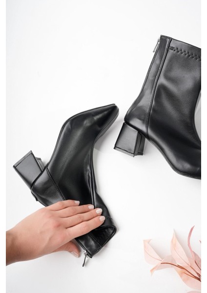 Streç Küt Kalıp Deri Bot Siyah fırsatları