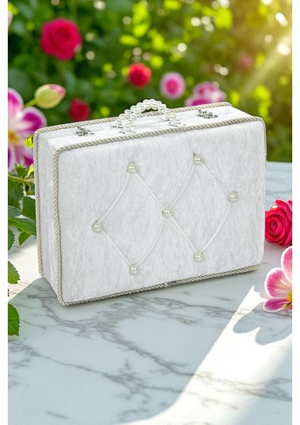 Söz Nişan Düğün Çeyizlik Kadife Gelin Bohça Sandık - Beyaz