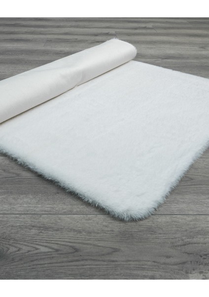 Trevor Düz Beyaz Polyester Dikdörtgen Modern Desenli Akrilik Hav Vermeyen Leke Tutmayan Kolay Temizlenen Yumuşak Makine Salon Yolluk Mutfak Halı modelleri