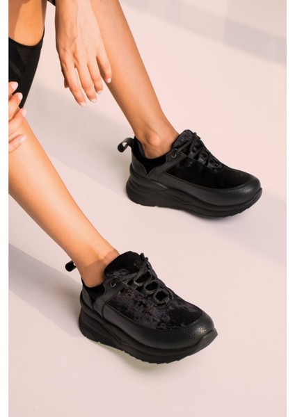 Siyah - Kadife Dolgu Taban Sneaker fiyatları