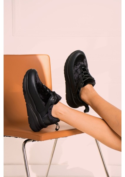 Siyah - Kadife Dolgu Taban Sneaker modelleri