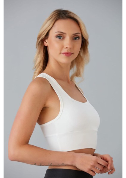 Kadın Ekru Spor Büstiyer Crop Halter Yaka Pedli Toparlayıcı Likralı Dalgıç Havuz Deniz Uygun