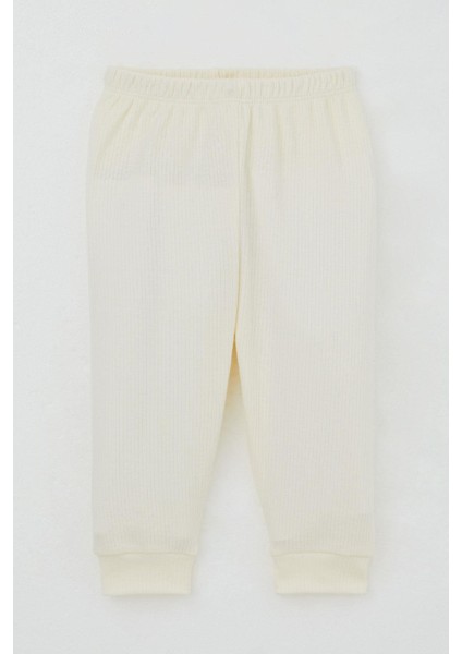 Kız Bebek Pijama Takımı Omuzdan Patlı Yaka Kısmı Fırfırlı Yazı Nakışlı 4 Ay-1 Yaş, Krem modelleri