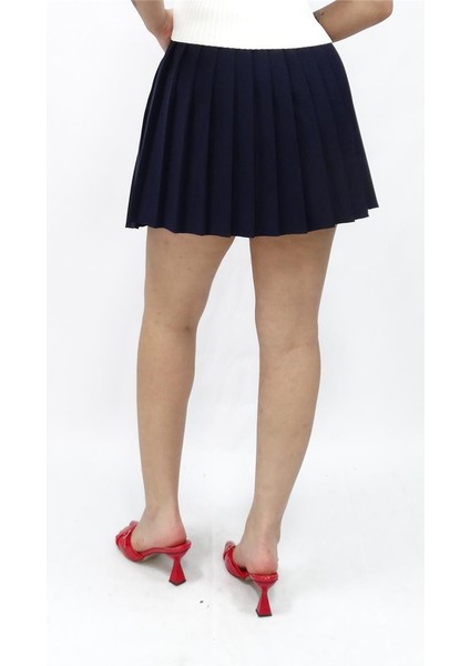 Kadın Nisan Piliseli Şortlu Etek modelleri