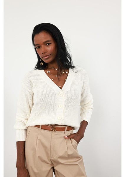 Ekru Basic Hırka indirimleri