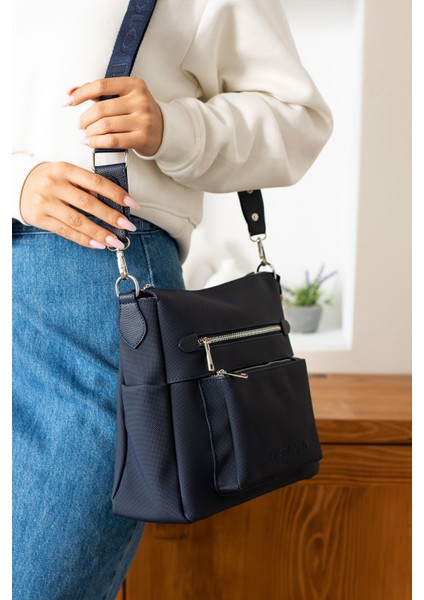 Orijinal Just Polo Günlük Kullanıma Uygun Kadın Omuz Çantası fiyatları