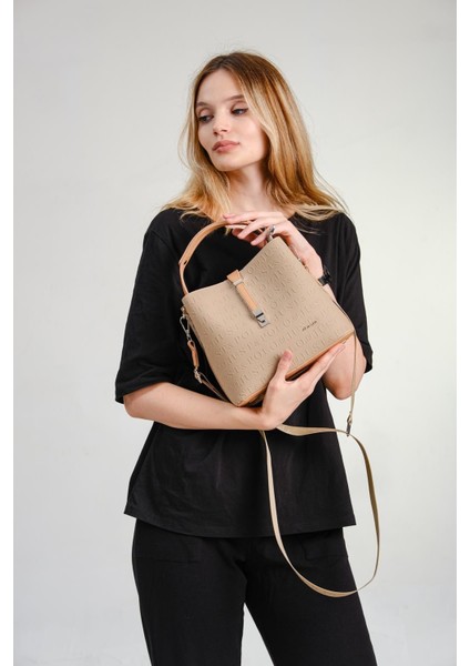 Orijinal Just Polo Günlük Kullanıma Uygun Kadın Omuz Çantası