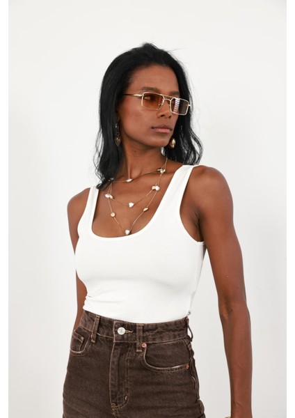 Beyaz Askılı Basic Bodysuit 60265 indirimleri