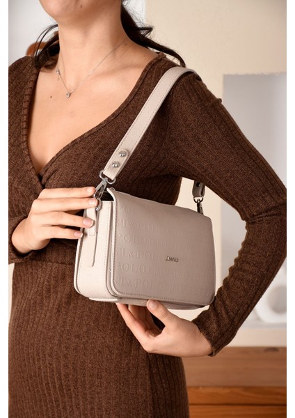 Orijinal Just Polo Günlük Kullanıma Uygun Kadın Omuz Çantası fırsatları