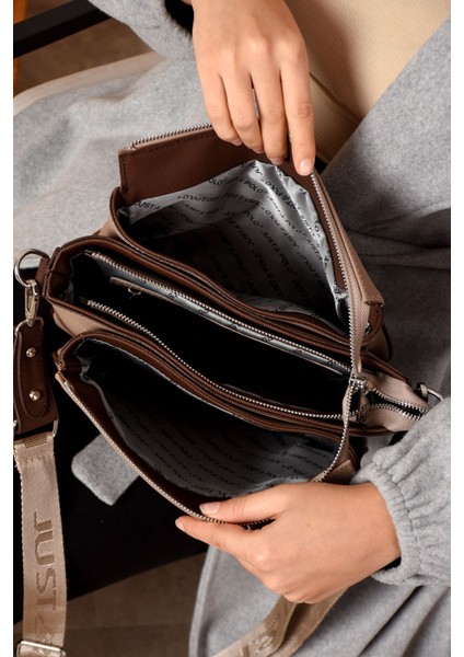 Orijinal Just Polo Günlük Kullanıma Uygun Kadın Omuz Çantası modelleri