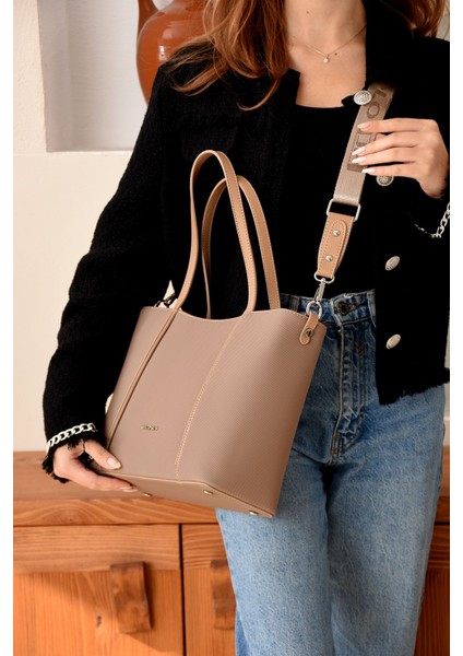 Orijinal Just Polo Günlük Kullanıma Uygun Kadın Omuz Çantası fiyatları