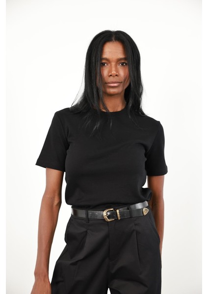 Siyah Bisiklet Yaka Basic Tişört 1075