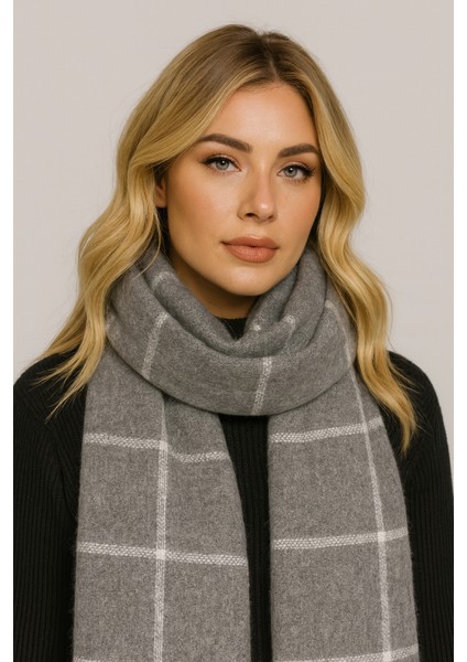 Kadın Ekose Desenli Kışlık Şal – Yumuşak Akrilik, 70X200 Cm, Sıcak ve Şık