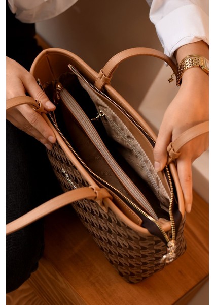 Orijinal Just Polo Günlük Kullanıma Uygun Kadın Omuz Çantası modelleri