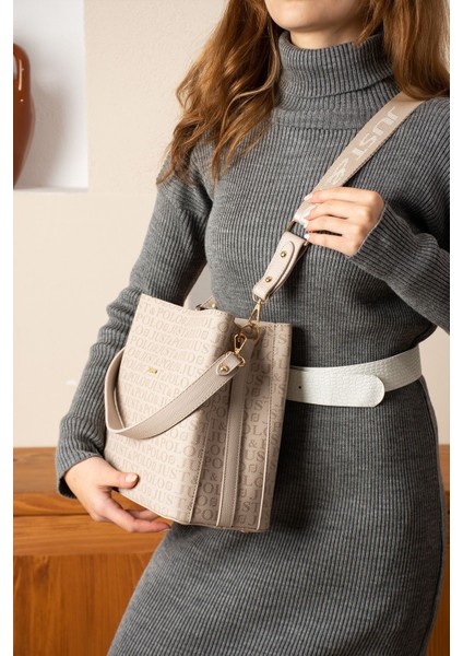 Orijinal Just Polo Günlük Kullanıma Uygun Kadın Omuz Çantası indirimleri