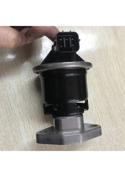 18011-RNA-A00 Honda Civic Için Yeni Egzoz Egr Valfı 2006-2011 Crv 2007-2011 Accord 2008-2013 2.0l Şehir 2009-2013 1.8l (Yurt Dışından) modelleri