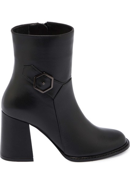 Siyah Hakiki Deri Kadın Klasik Bot - K24K1BT67710-A23 modelleri