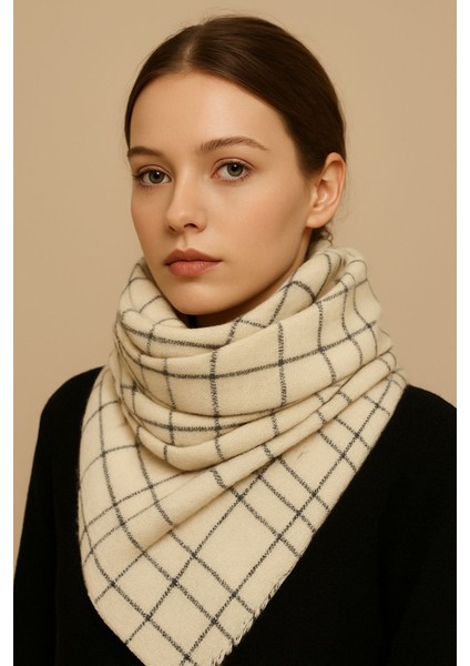 Kadın Ekose Desenli Kışlık Şal – Yumuşak Akrilik, 70X200 Cm, Sıcak ve Şık