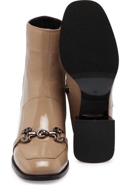 Vizon Hakiki Rugan Deri Kadın Klasik Bot - K24K1BT67708-A81 fırsatları