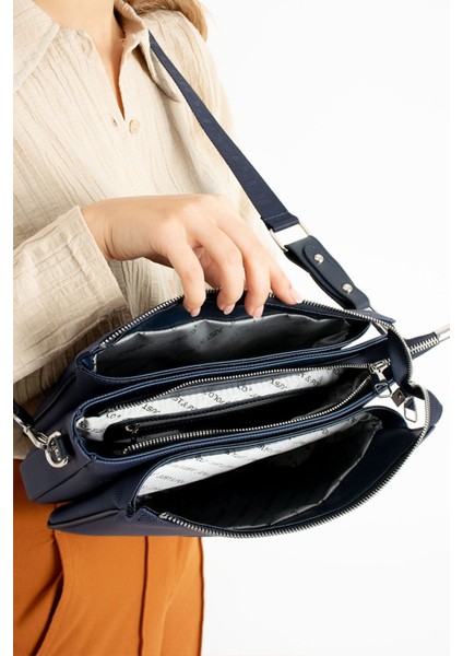 Orijinal Just Polo Günlük Kullanıma Uygun Kadın Omuz Çantası fırsatları