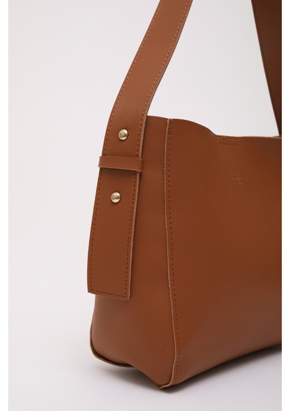 Taba SHK185 Suni Deri Çıtçıtlı Standart Kol Askılı El, Kol ve Omuz Çantası fırsatları