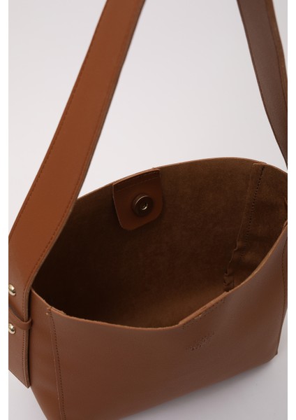 Taba SHK185 Suni Deri Çıtçıtlı Standart Kol Askılı El, Kol ve Omuz Çantası